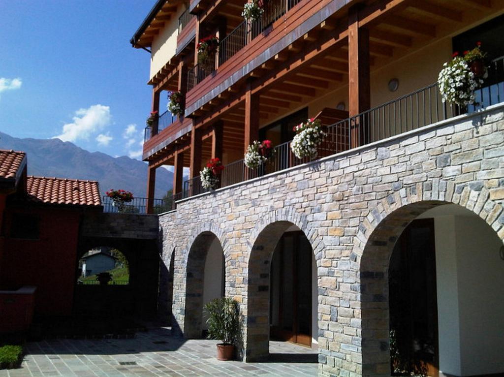 Residence Borgo La Sorgente กราเวโดนา ภายนอก รูปภาพ