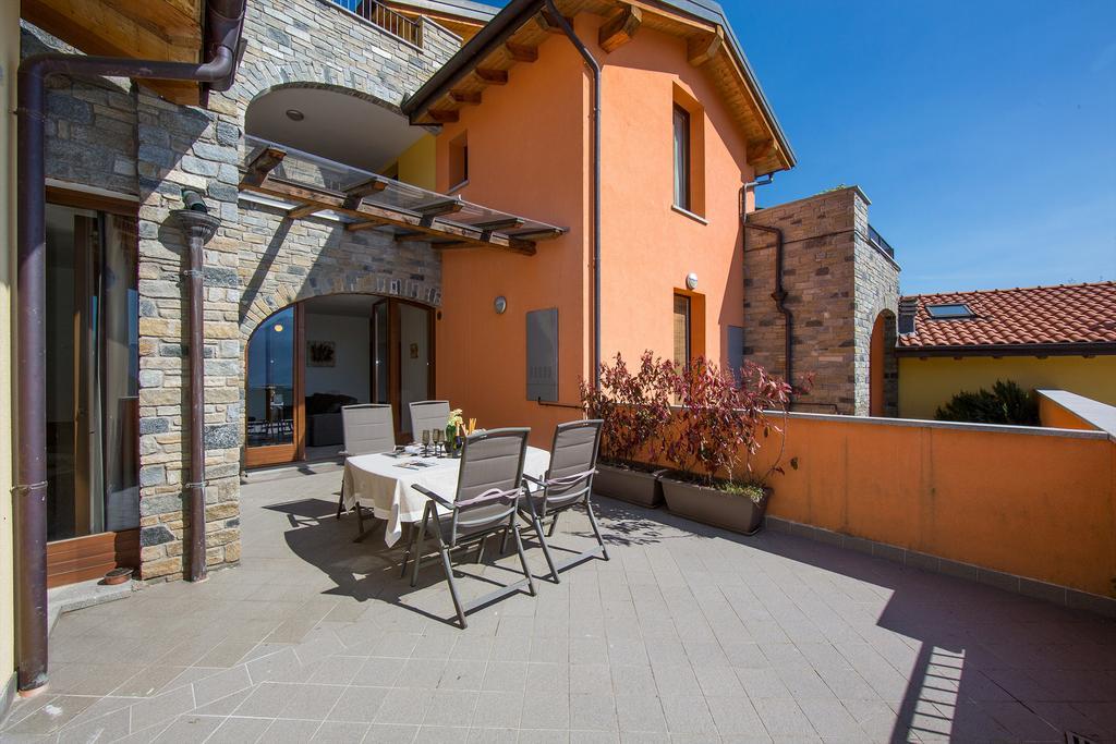Residence Borgo La Sorgente กราเวโดนา ภายนอก รูปภาพ