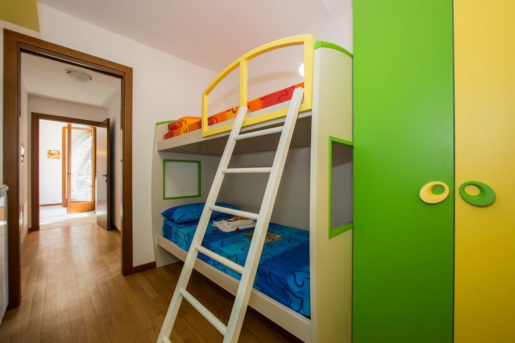 Residence Borgo La Sorgente กราเวโดนา ภายนอก รูปภาพ